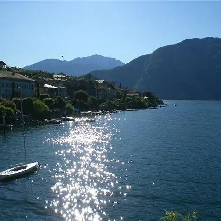 Sleeps 6 *